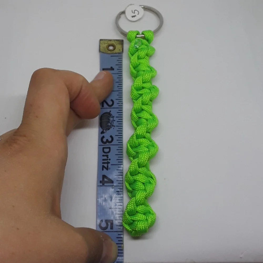 550 paracord keychain